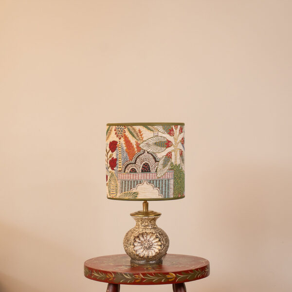 Mariv lampenset met Soraya kap en keramieken Mira voet. EMMS Studio