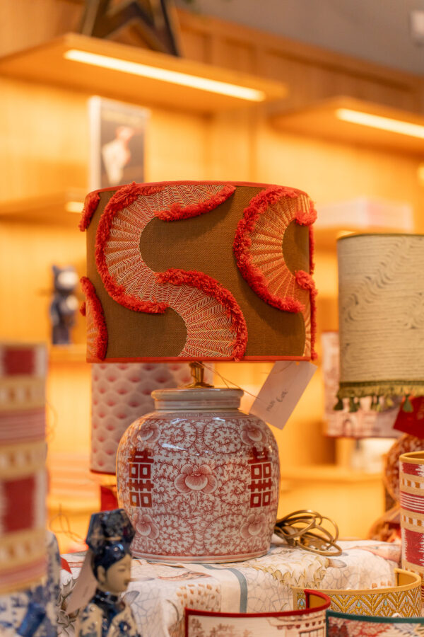 Lamp Aurora red EMMS Studio sfeer