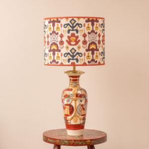 Lorin lampenset met grafische Nami kap en Japanse Ayumi voet. EMMS Studio